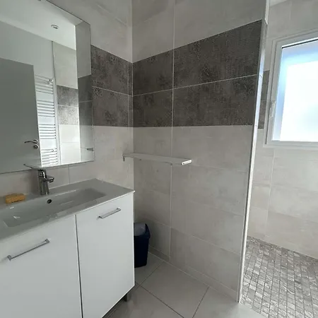 Casa de Férias Maison Agreable, Acces - 6 Pers. - Fr-1-224b-256